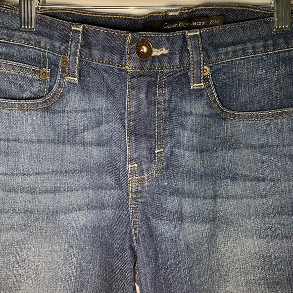 EUC Calvin Klein Flare Fit Jeans. - Picture 5 of 8